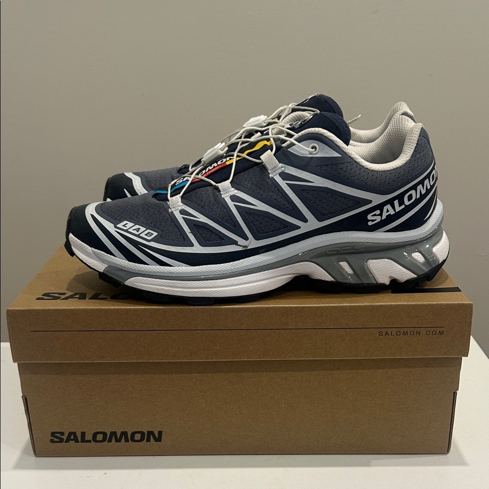New W/O Tags Salomon XT6